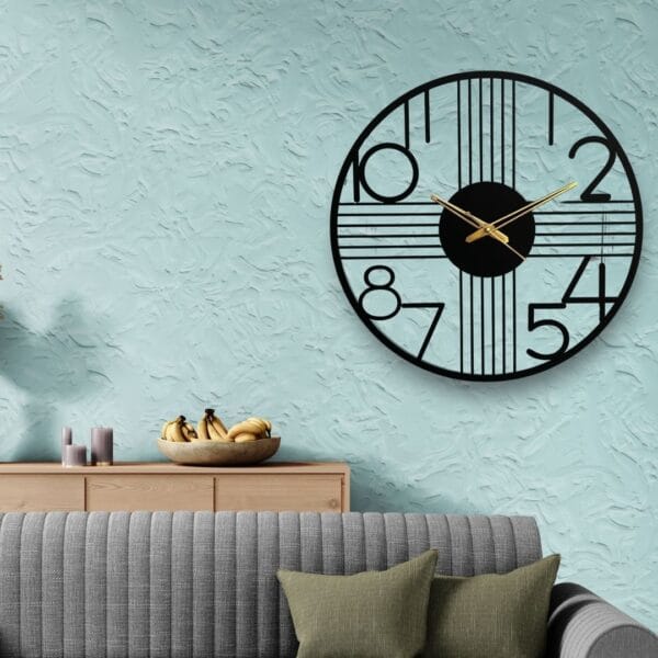 Linara metal Clock